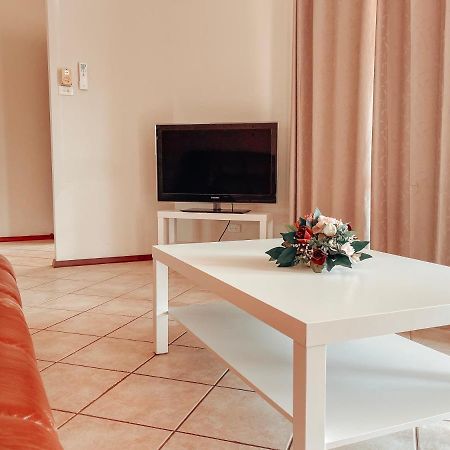 Carnarvon 3Br & 2Ba Holiday House Extérieur photo