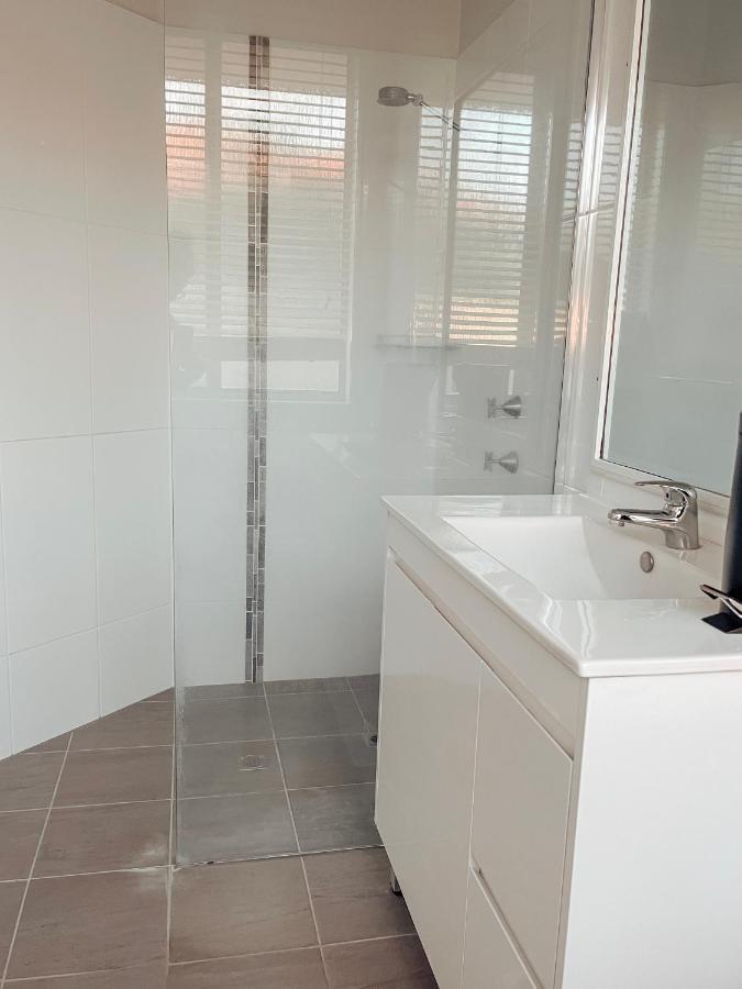 Carnarvon 3Br & 2Ba Holiday House Extérieur photo